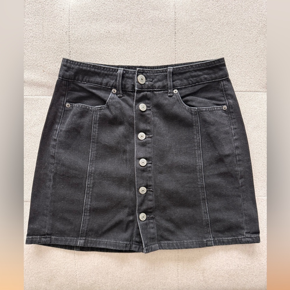 American Eagle Black Jeans Button-Front Mini Skirt